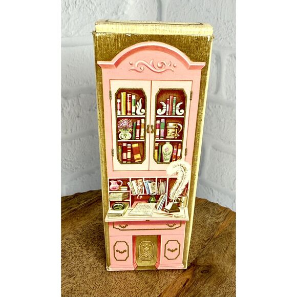 NEW Vintage AVON Secretaire Moonwind Foaming Bath Oil Decanter 5 oz - Picture 3 of 12